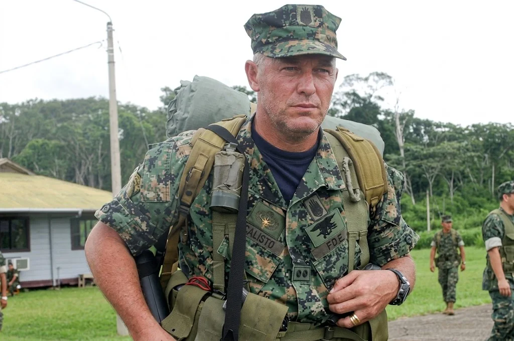 Calisto Giampietri durante entrenamiento de operaciones especiales